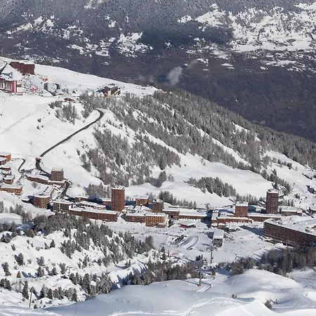 Appartamento 2 Pieces Avec Balcon A La Plagne, 100m Des Pistes - Fr-1-455-144 *